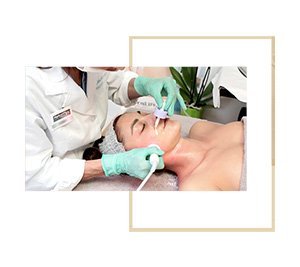 microdermabrasion skin treatments with tissue restructering and oxygeneration